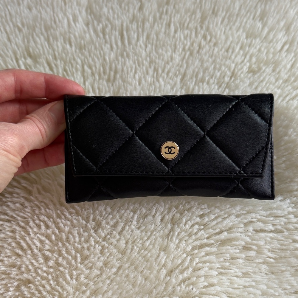 Chanel Black Quilted Leather Wallet